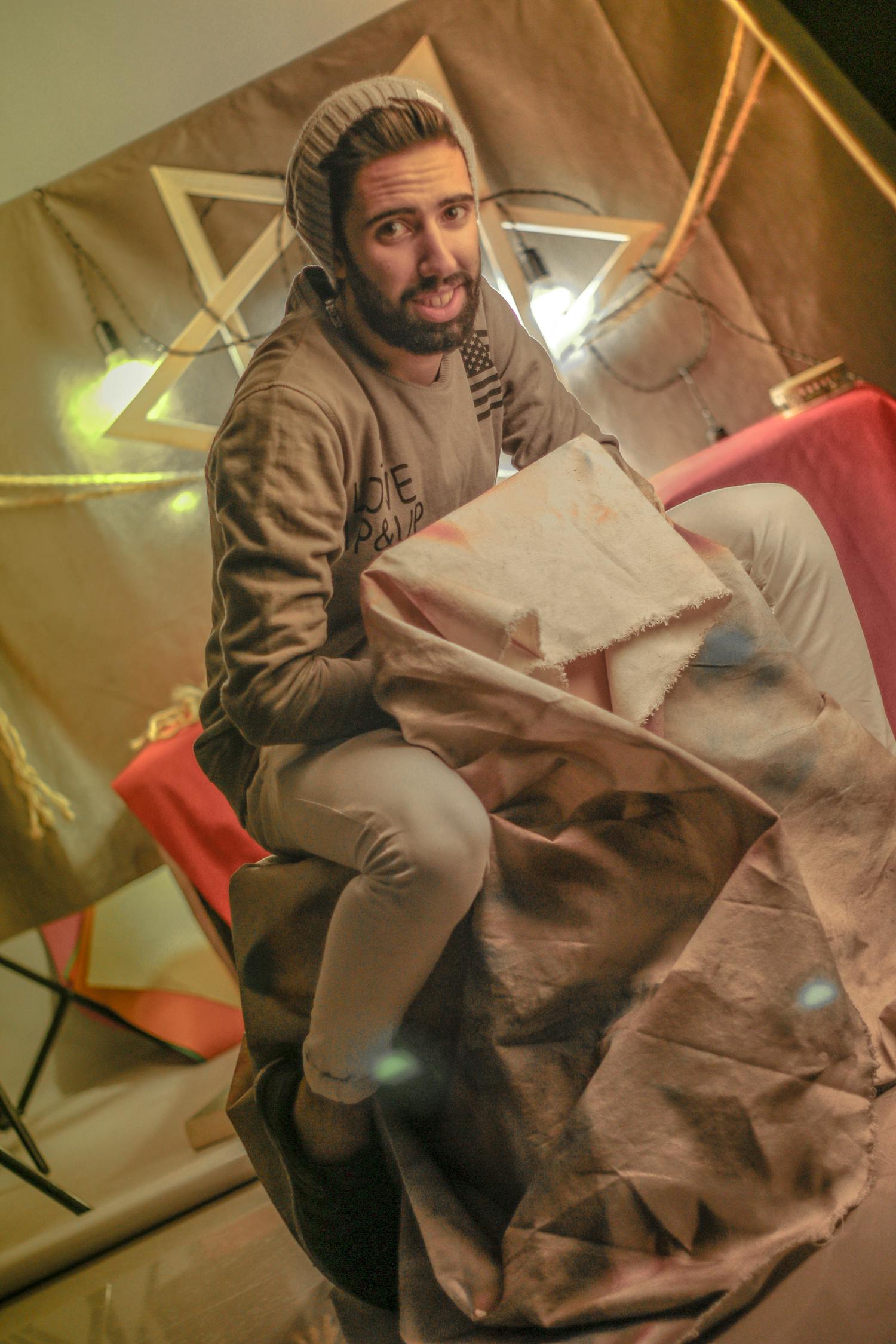 揭秘娛樂圈風(fēng)云，十位有黑道背景的明星大盤點(diǎn)