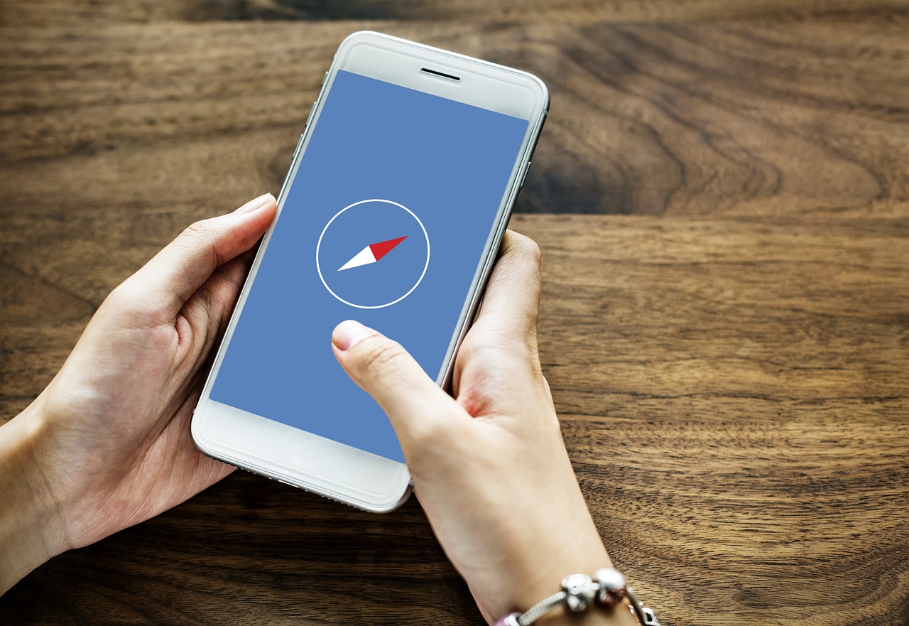 最新手機性能、設(shè)計與功能全面對比之戰(zhàn)