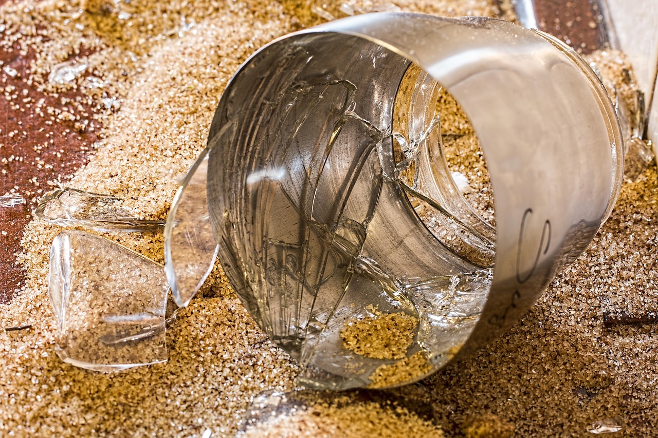 天鴿臺風(fēng)實時動態(tài)與應(yīng)對策略，最新資訊視頻匯總