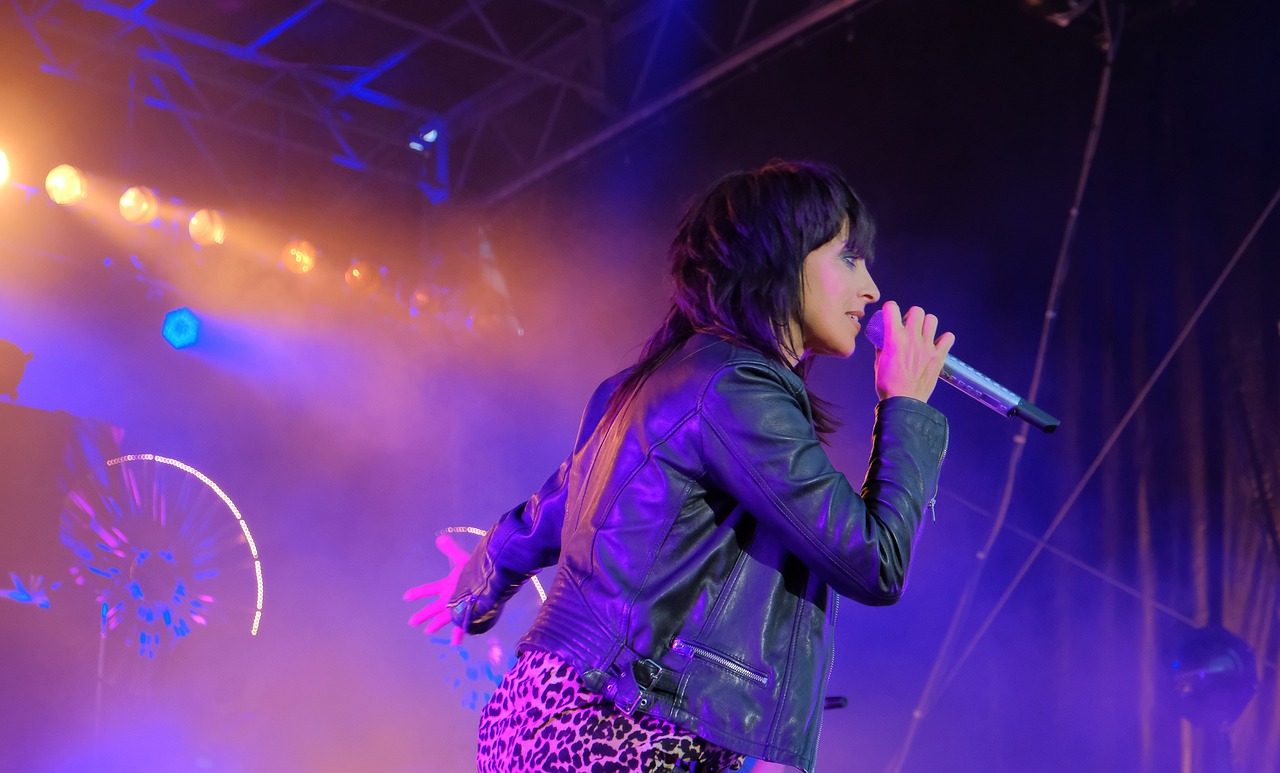 韓國男明星圖片大全，魅力四溢的星光璀璨世界展示