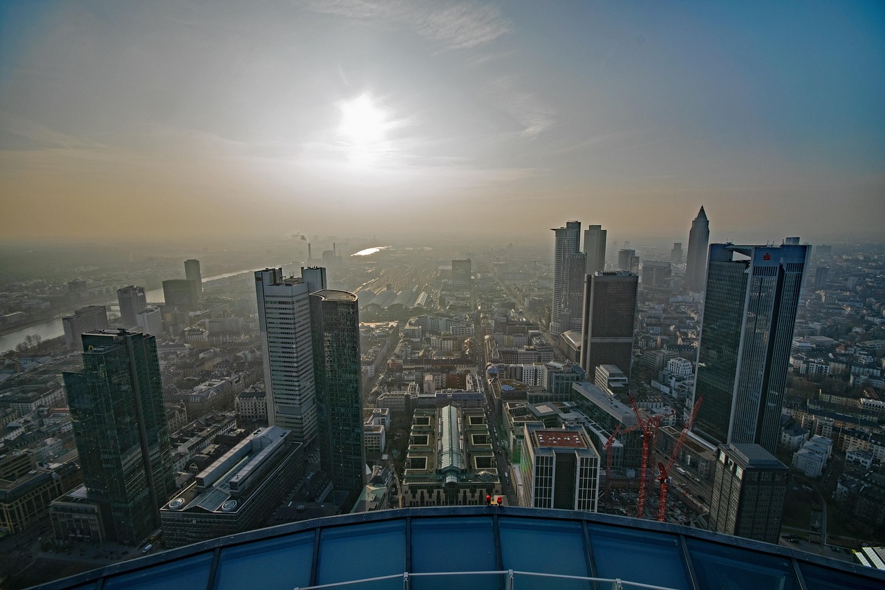 中國房產(chǎn)市場最新資訊深度解析報告