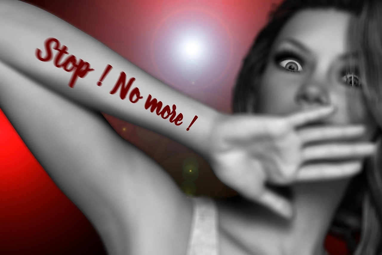 出軌女明星的道德困境與公眾情感的復(fù)雜交織