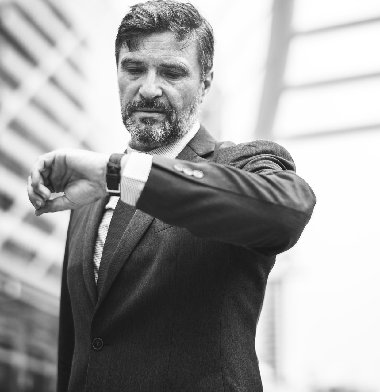 男明星壁紙圖片大全，魅力光彩世界的無限展現(xiàn)