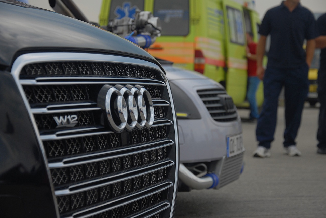 全新2017款?yuàn)W迪S3國內(nèi)上市，速度與豪華的新典范