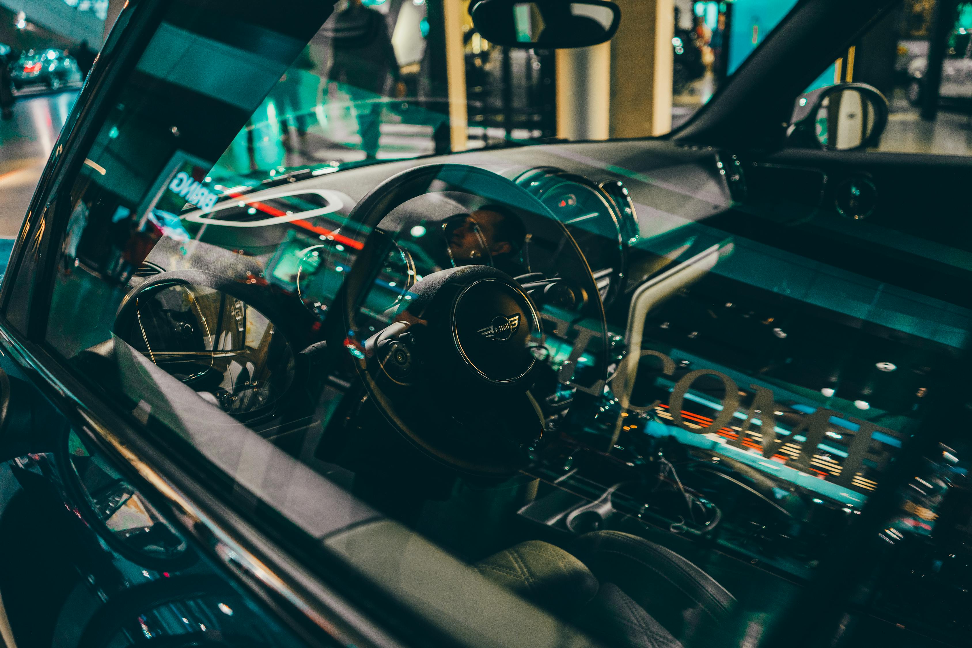 引領未來駕駛體驗，2017年新款導航儀深度解析