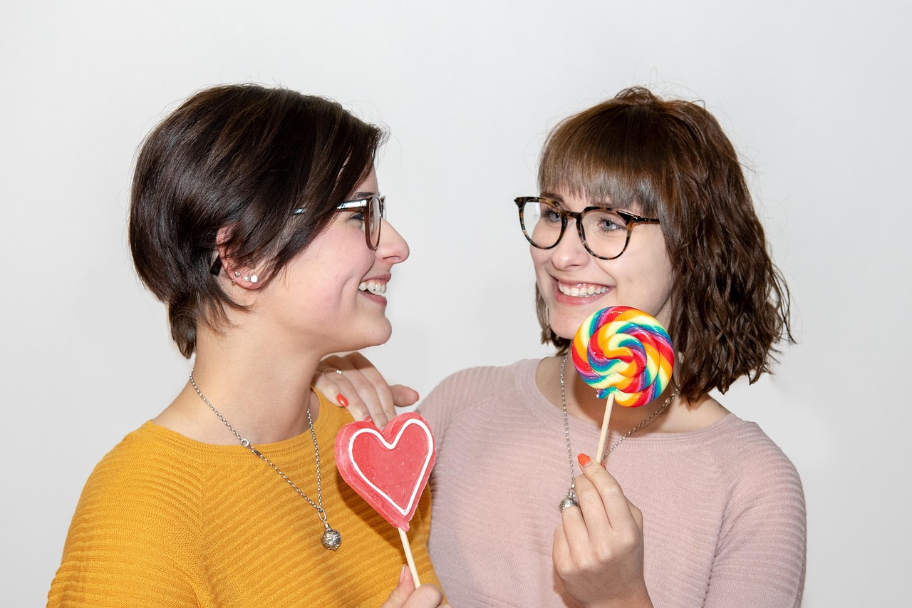 青春魅力展現(xiàn)，蘿莉明星的獨(dú)特風(fēng)采