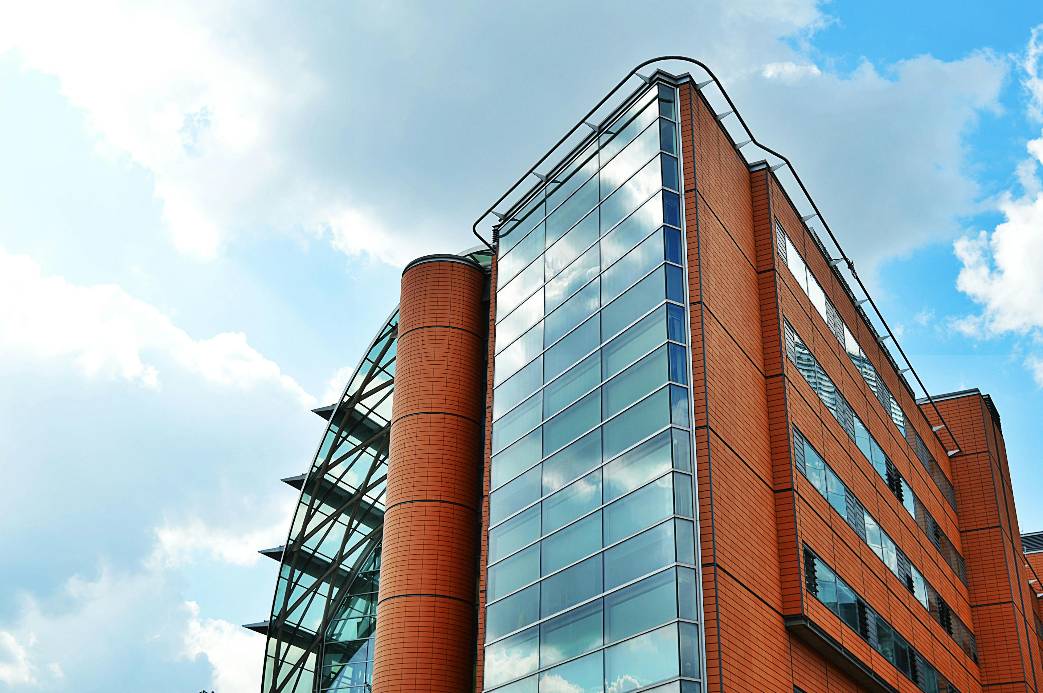 視源股份上市，探索企業(yè)成長之路，把握資本市場機遇