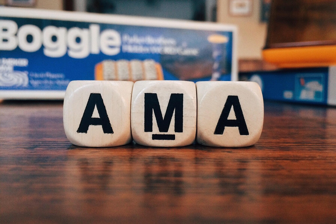 字母哥最新身高數(shù)據(jù)揭秘，籃球巨星成長之路的驚人變化！