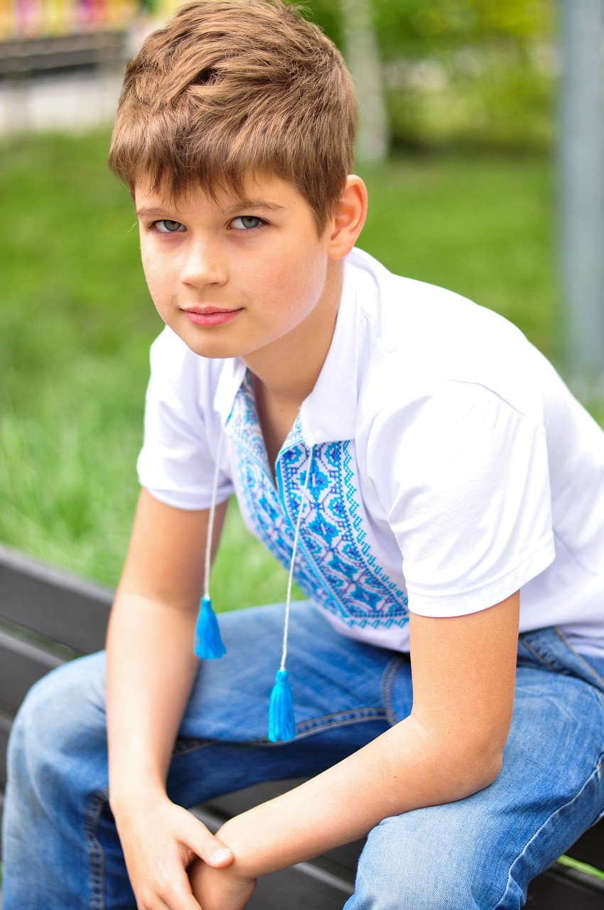 王姓女演員名字大全，演藝之路的璀璨星辰