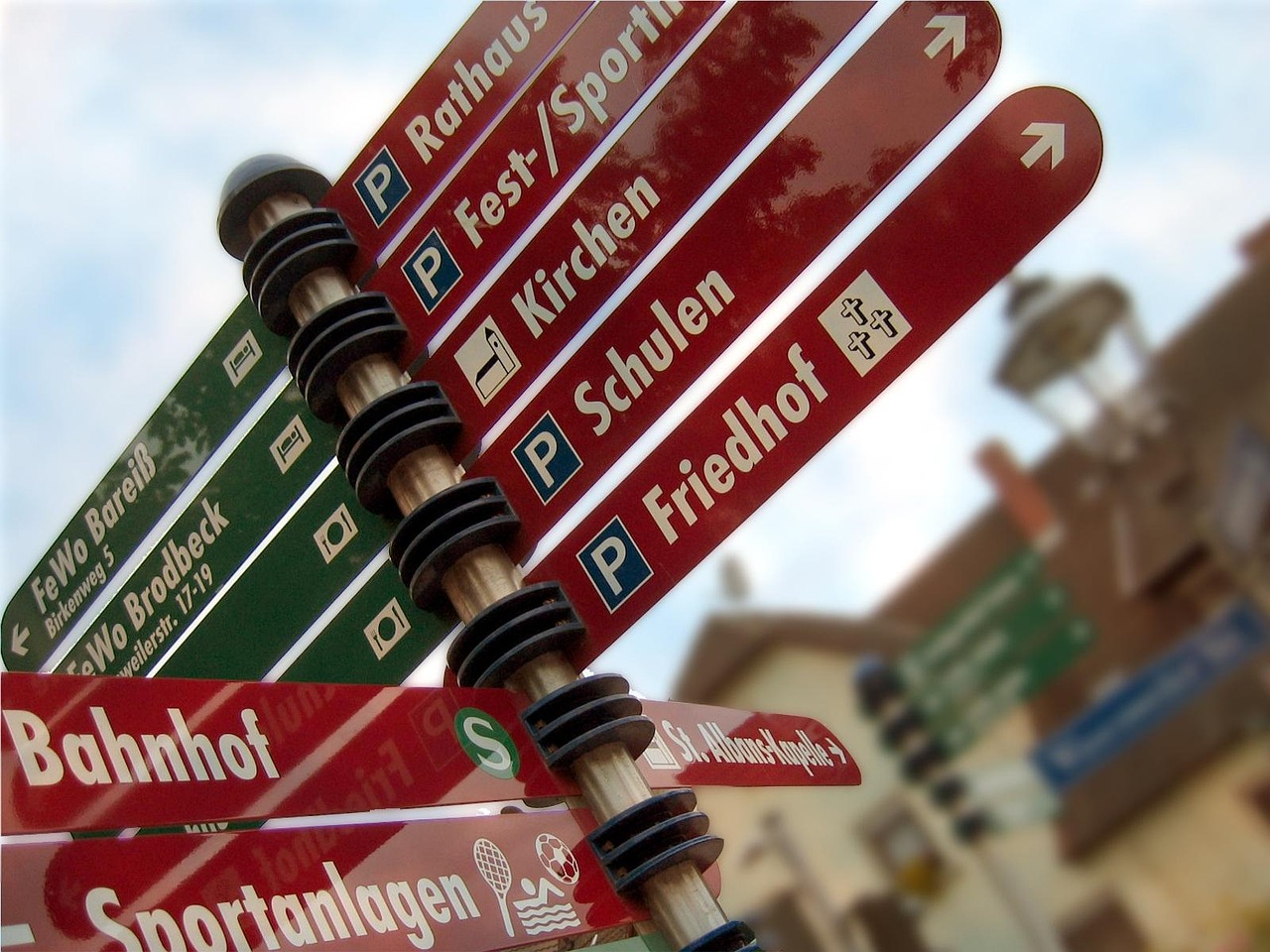 卡爾加里最新房產(chǎn)價格及市場趨勢與影響因素分析概覽