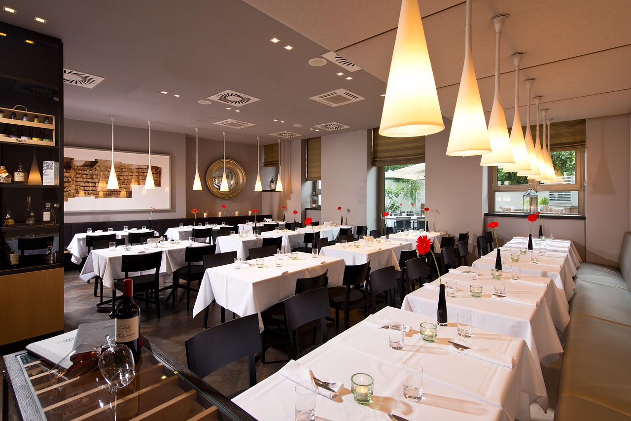 張亮麻辣燙上市，傳統(tǒng)美食與現(xiàn)代資本市場(chǎng)的融合典范