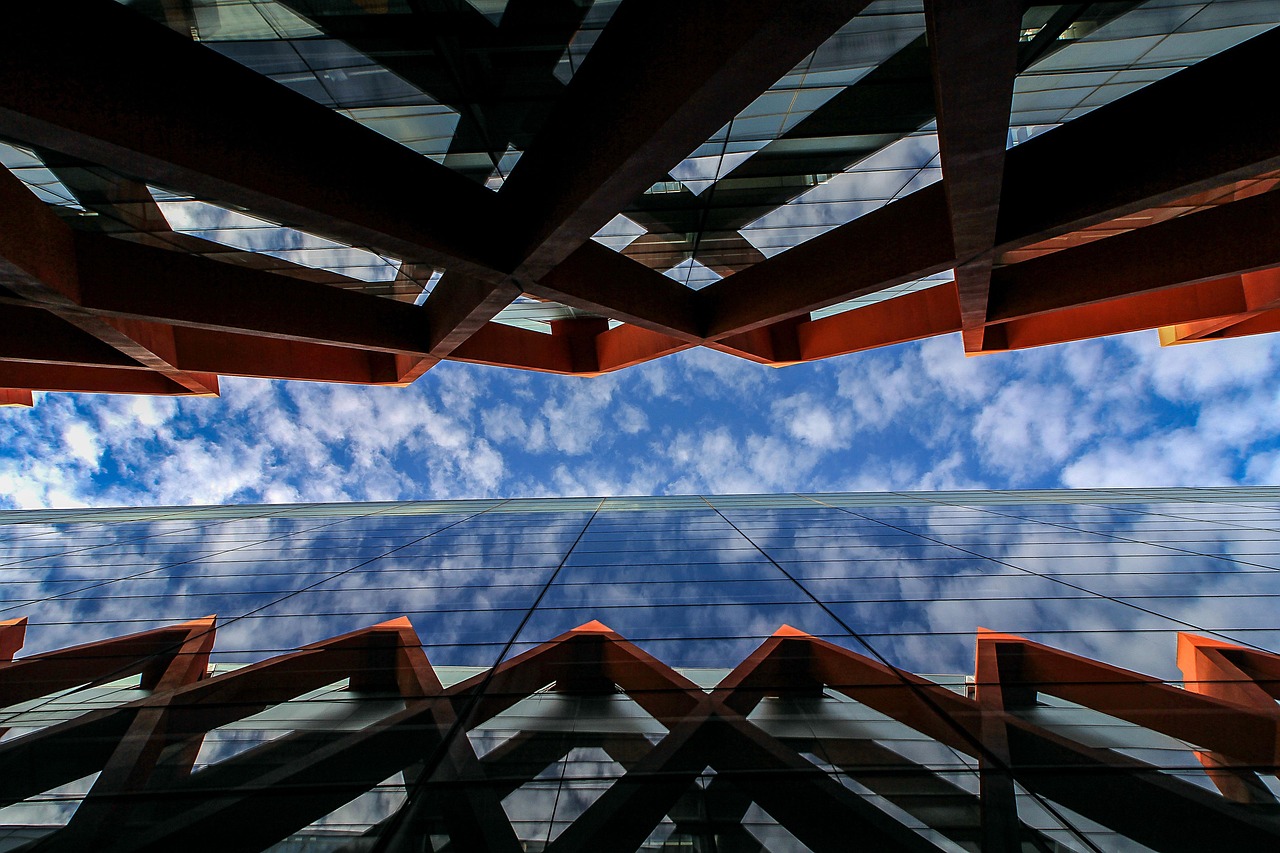 楊冪與劉愷威愛情事業(yè)雙重進(jìn)展的最新動(dòng)態(tài)揭秘