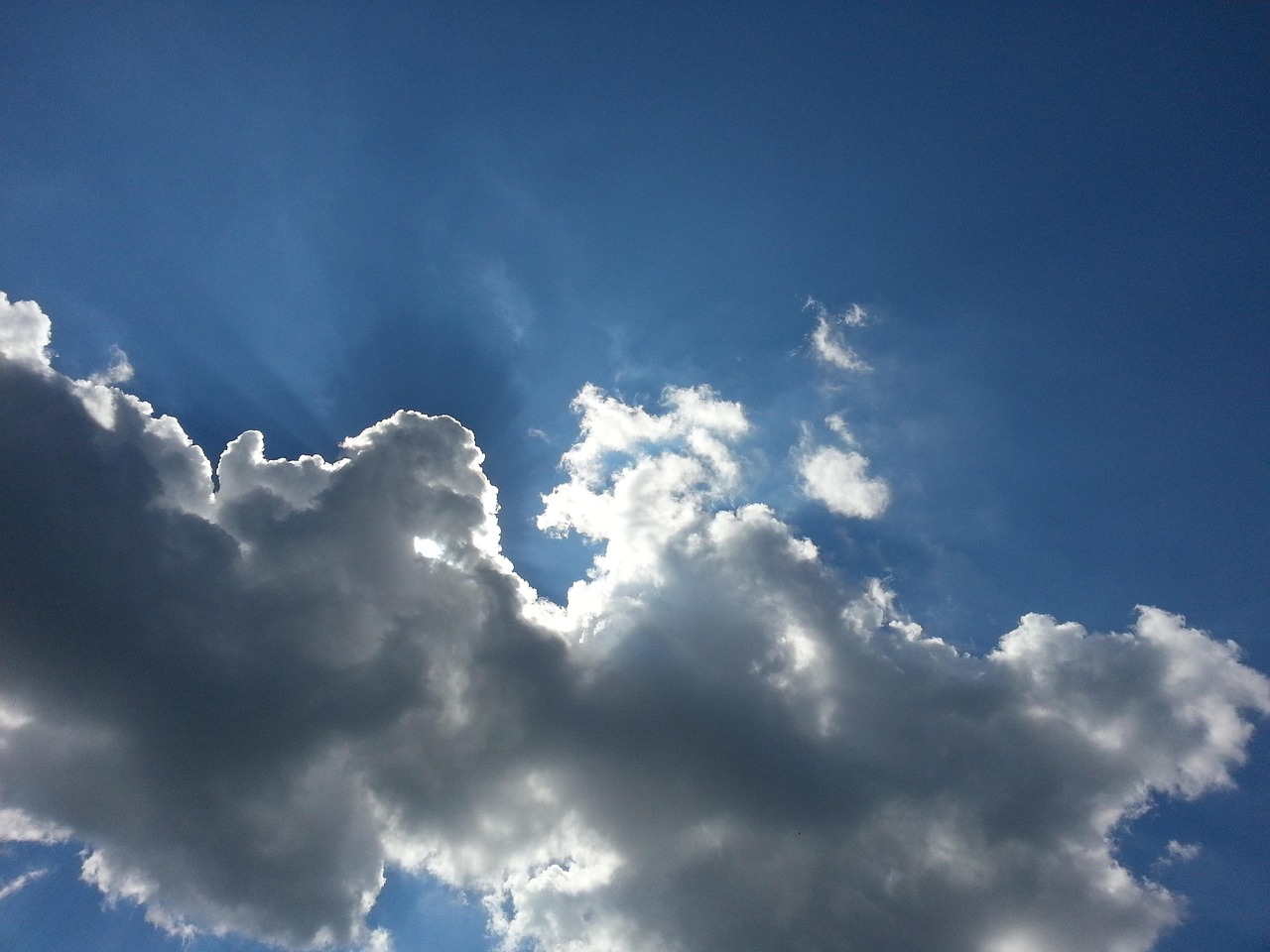 建軍紀念幣最新動態(tài)與資訊更新