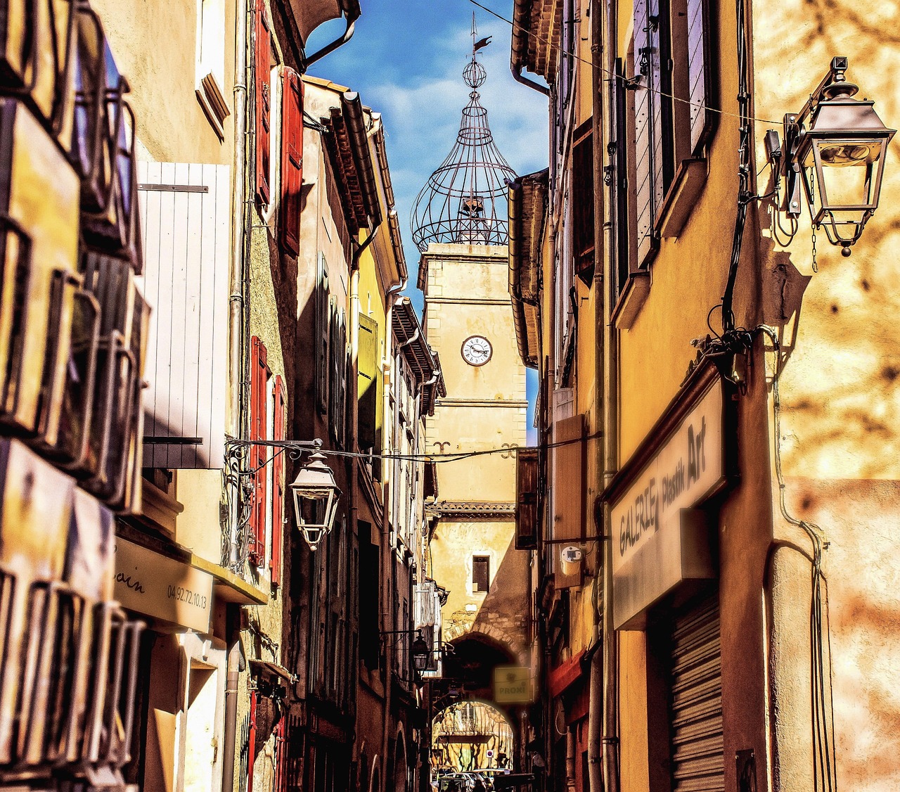 馬向陽下鄉(xiāng)記，鄉(xiāng)村變革與人性的探索之旅