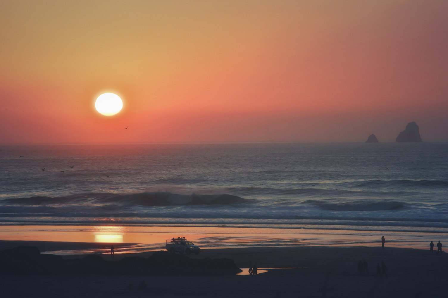 最新技術(shù)動態(tài)，引領(lǐng)未來科技發(fā)展的前沿探索之旅