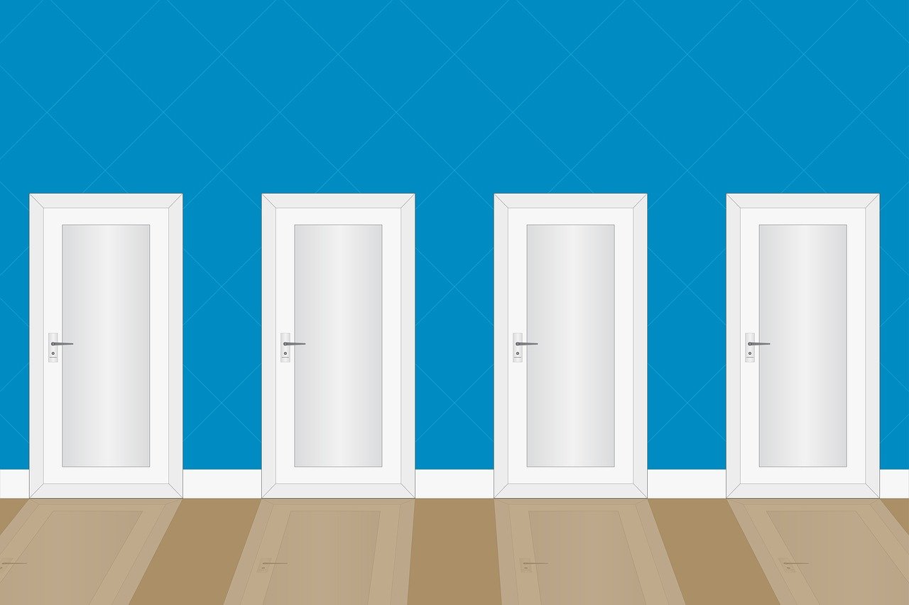 課桌上刻著 第2頁