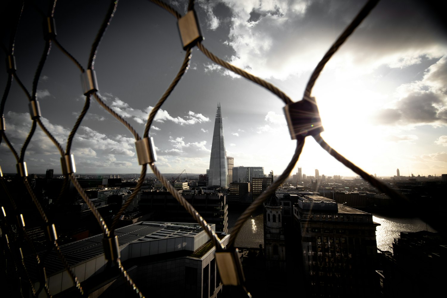 倫理三級電影的探索，藝術(shù)、道德與法律的交織邊界