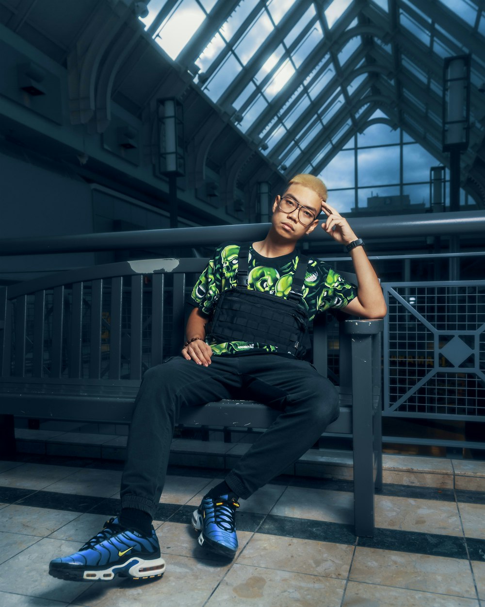 白狼電視劇演員表全解析，探究經(jīng)典角色的演繹之路